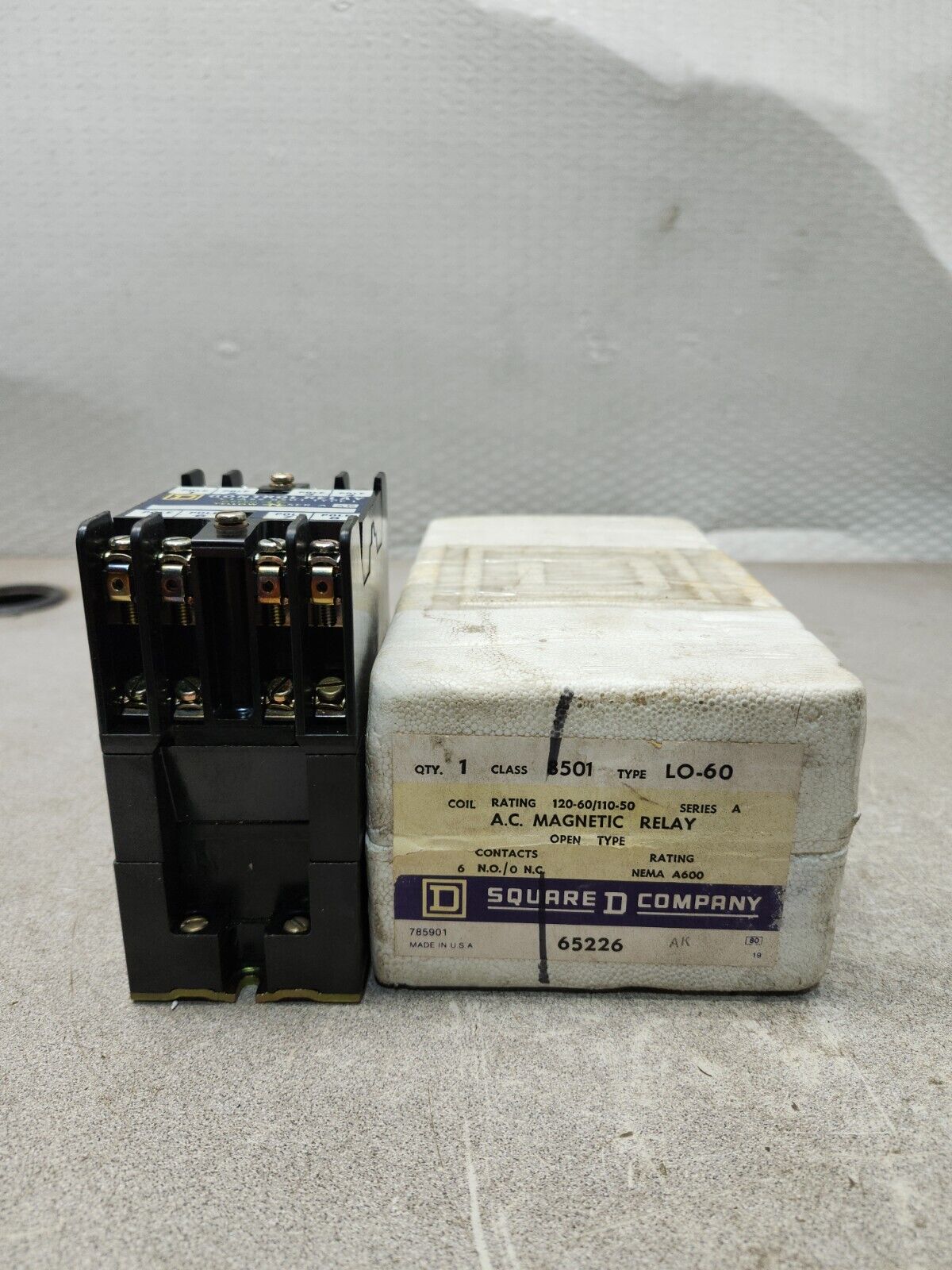 NEW IN BOX SQUARE D MAGNETIC RELAY 8501 LO-60