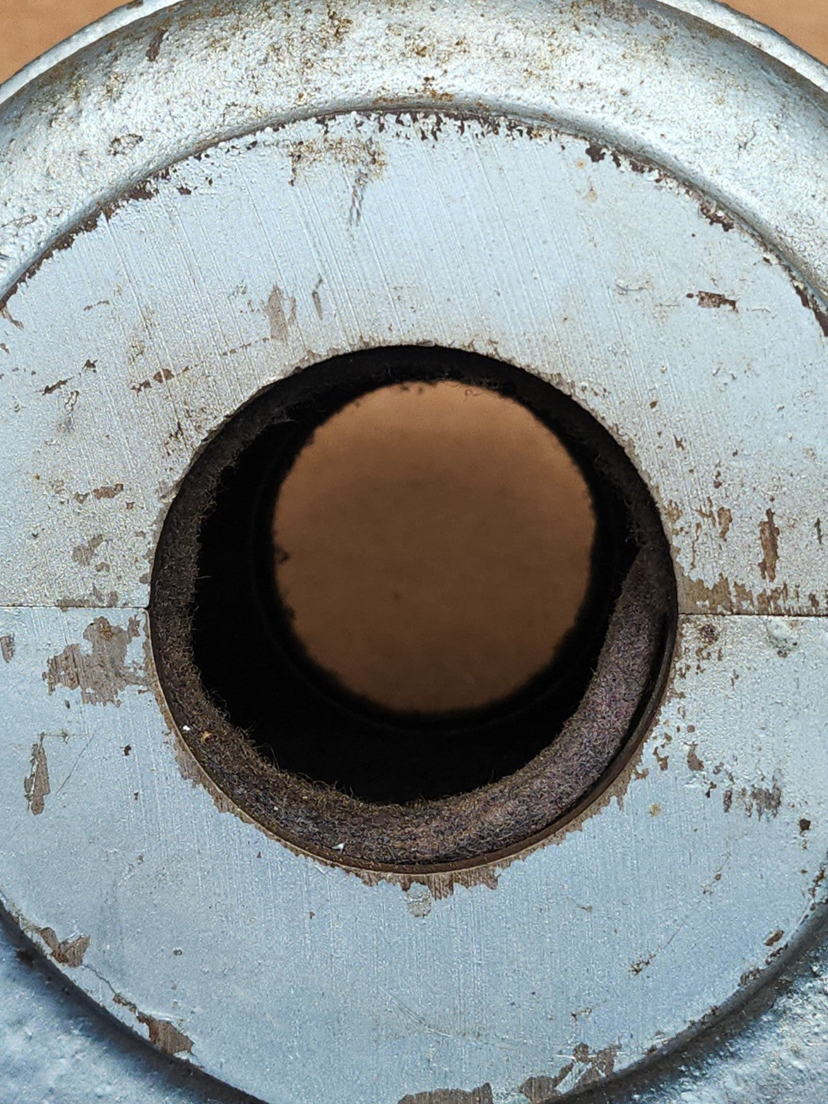 46977413