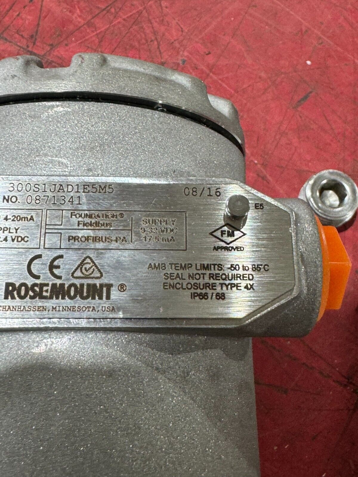 NEW ROSEMOUNT TRANSMITTER 300S1JAD1E5M5