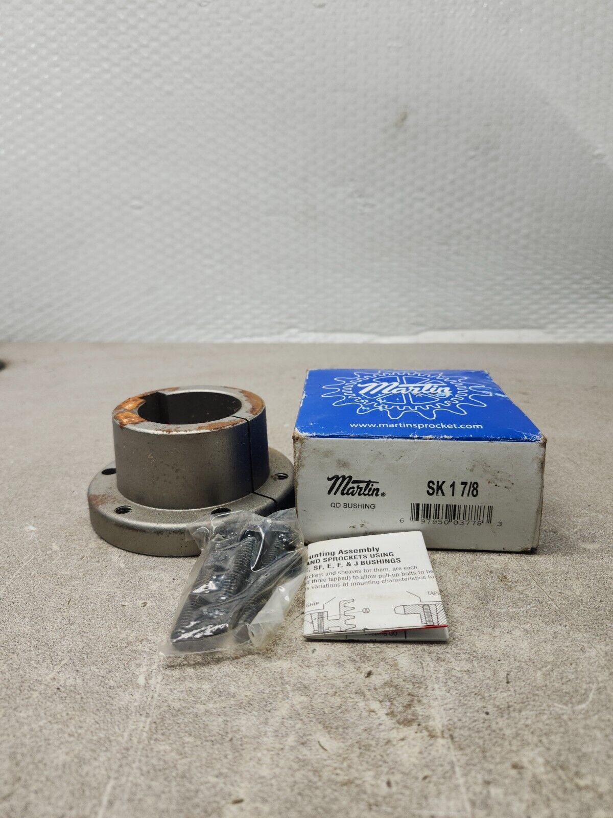 NEW IN BOX LOT OF 2 MARTIN QUICK DISCONNECT BUSHING SK 1 7/8