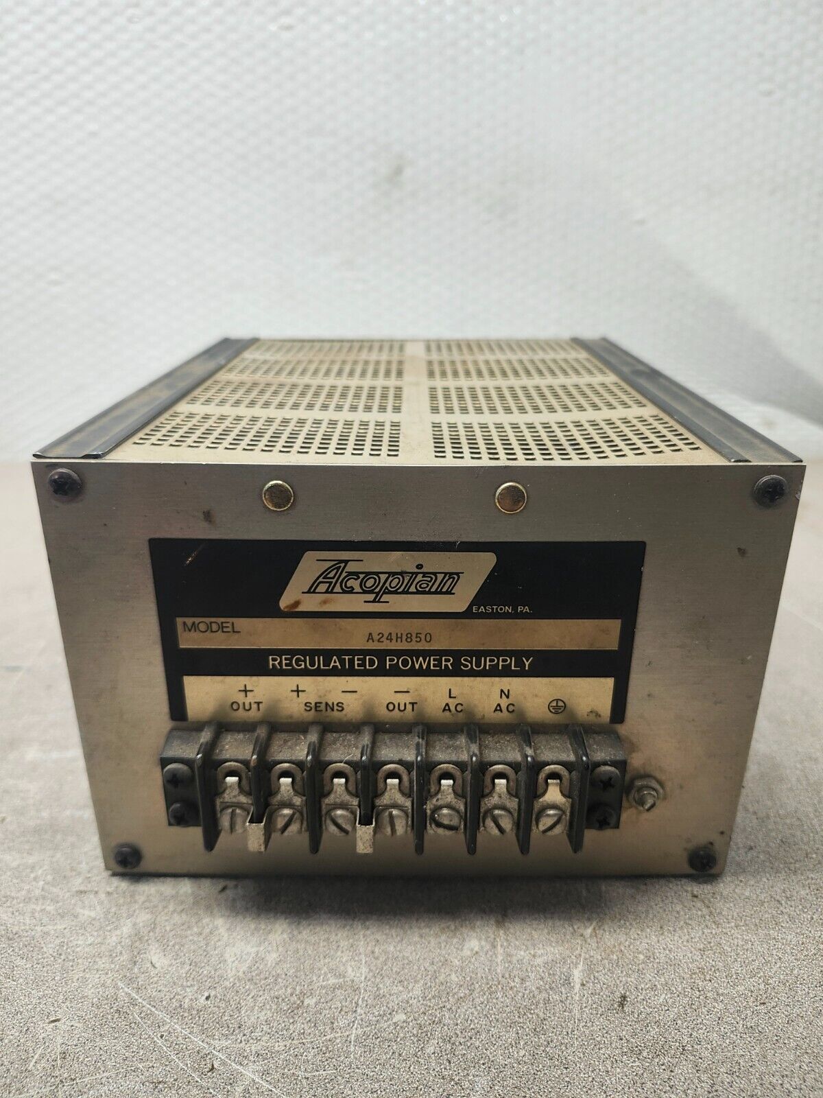 USED ACOPIAN POWER SUPPLY A24H850