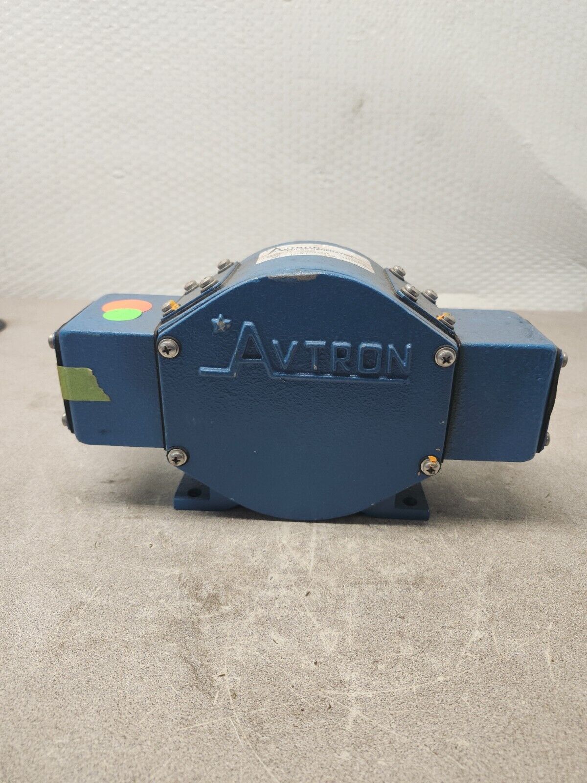 NEW NO BOX AVTRON PULSE GENERATOR K670A 1D-320