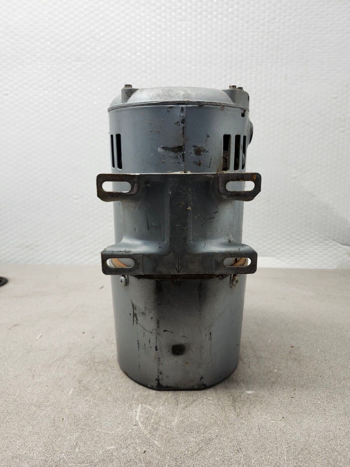 USED EMERSON MOTOR 1/3HP 115V 60HZ S055HXHNE-700I