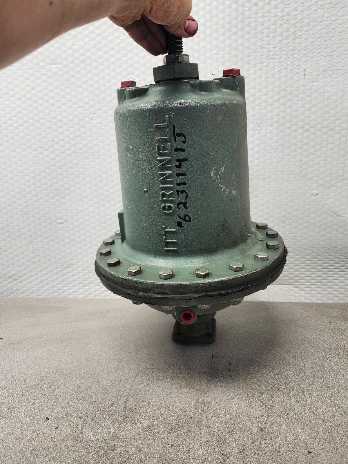 NEW Itt Grinnell Air Motor Bonnet Valve Actuator NO. 25 356-T6AL