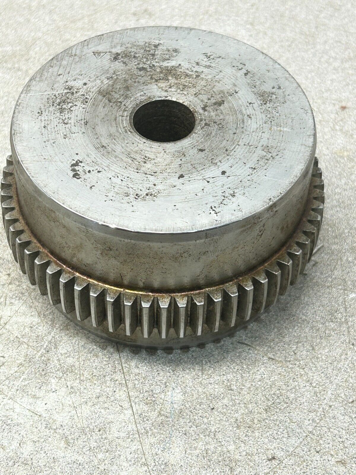 44040951