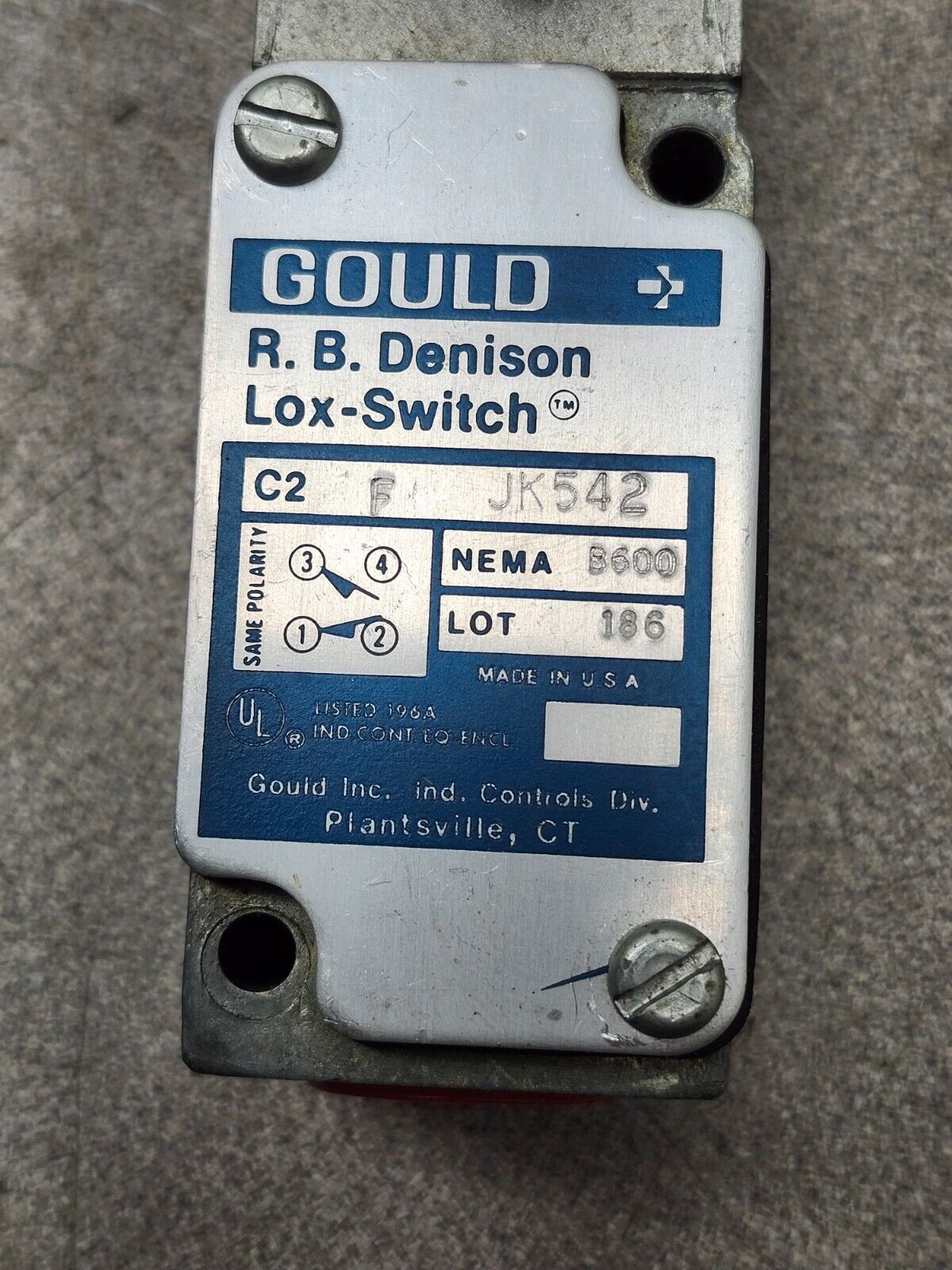 NEW IN BOX GOULD R.B. DENISON LOX-SWITCH LIMIT SWITCH C2F-JK542