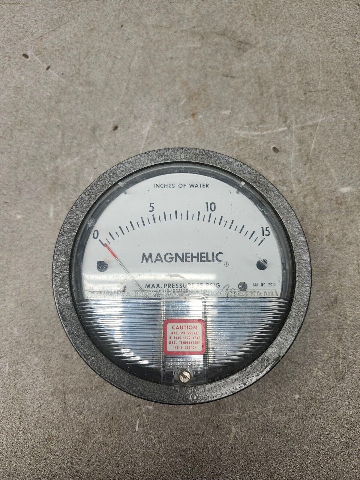 NEW NO BOX MAGNEHELIC GAUGE 0-15 INCHES OF WATER