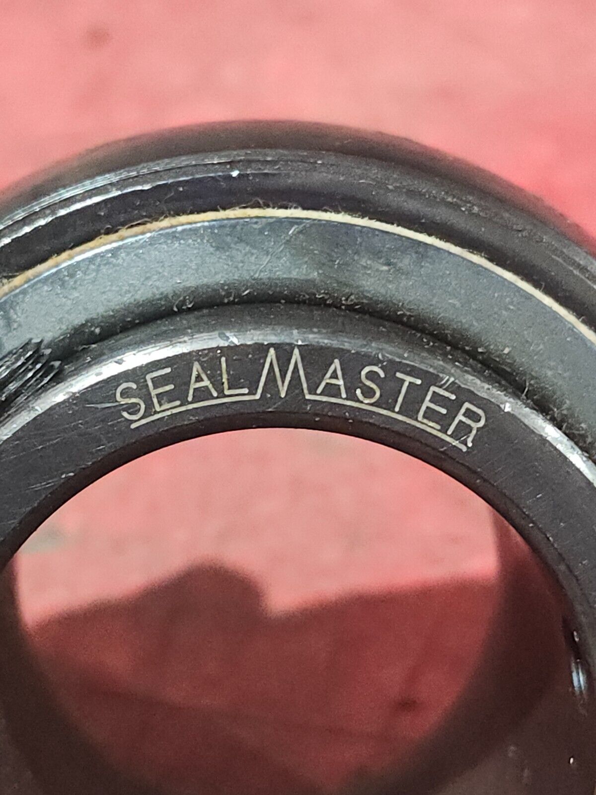 NEW NO BOX SEALMASTER INSERT BEARING 2-112