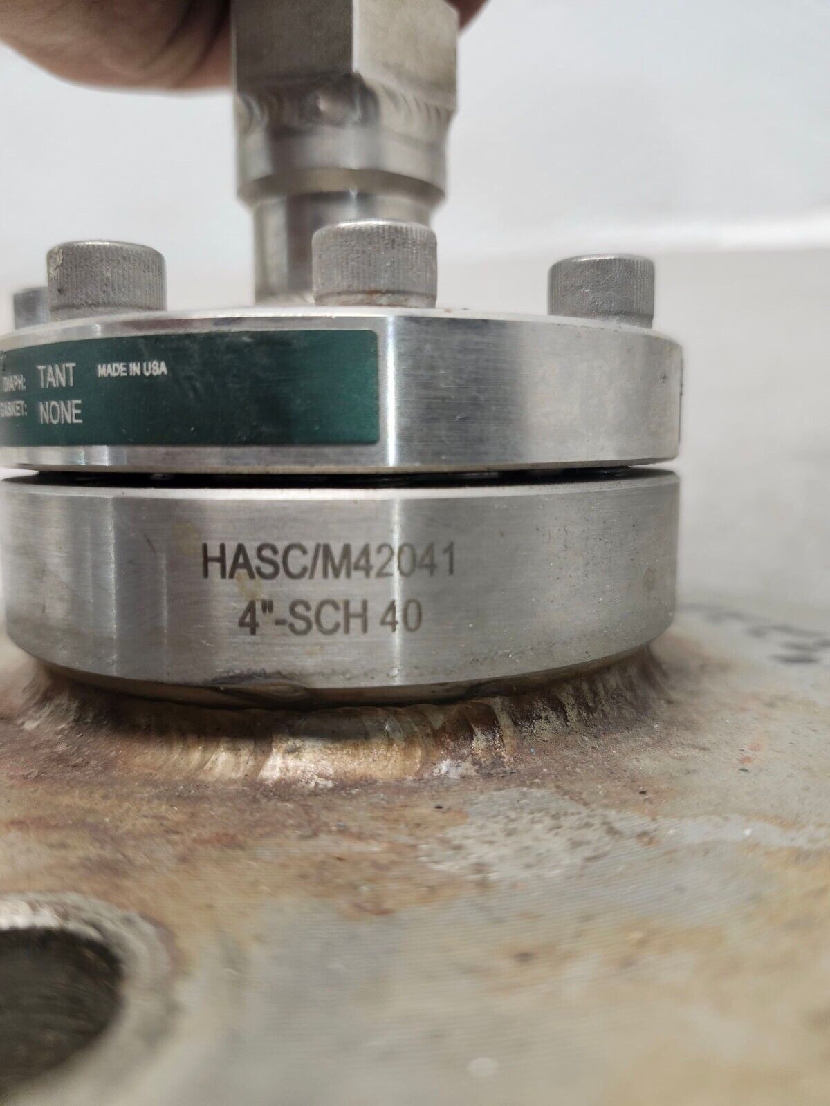 USED ROSEMOUNT PRESSURE TRANSMITTER 300S2AAE5 WITH HASC/M42041 4''-SCH 40