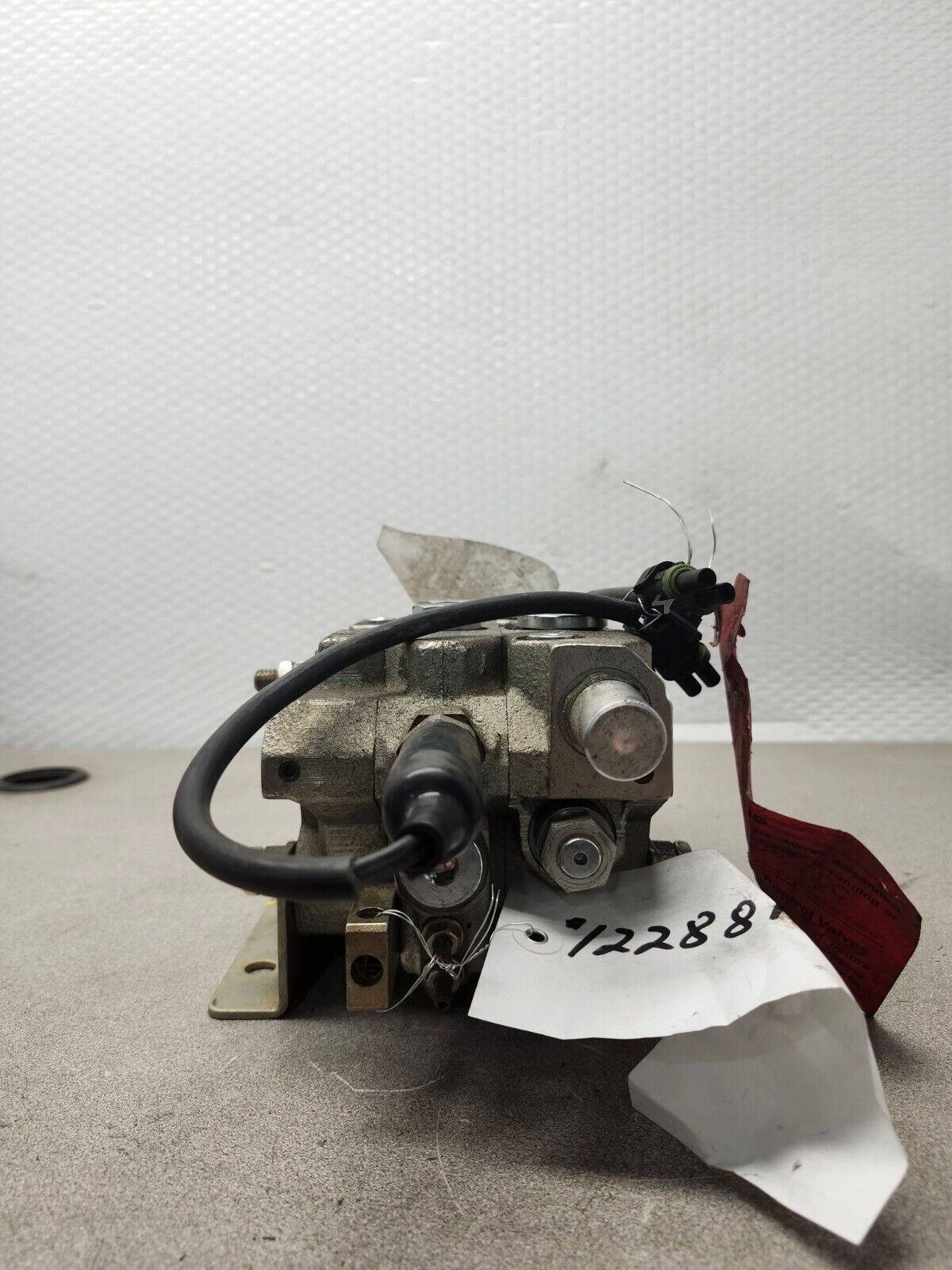 NEW NO BOX HYDRADY HYDRAULIC MANIFOLD VPL-1696