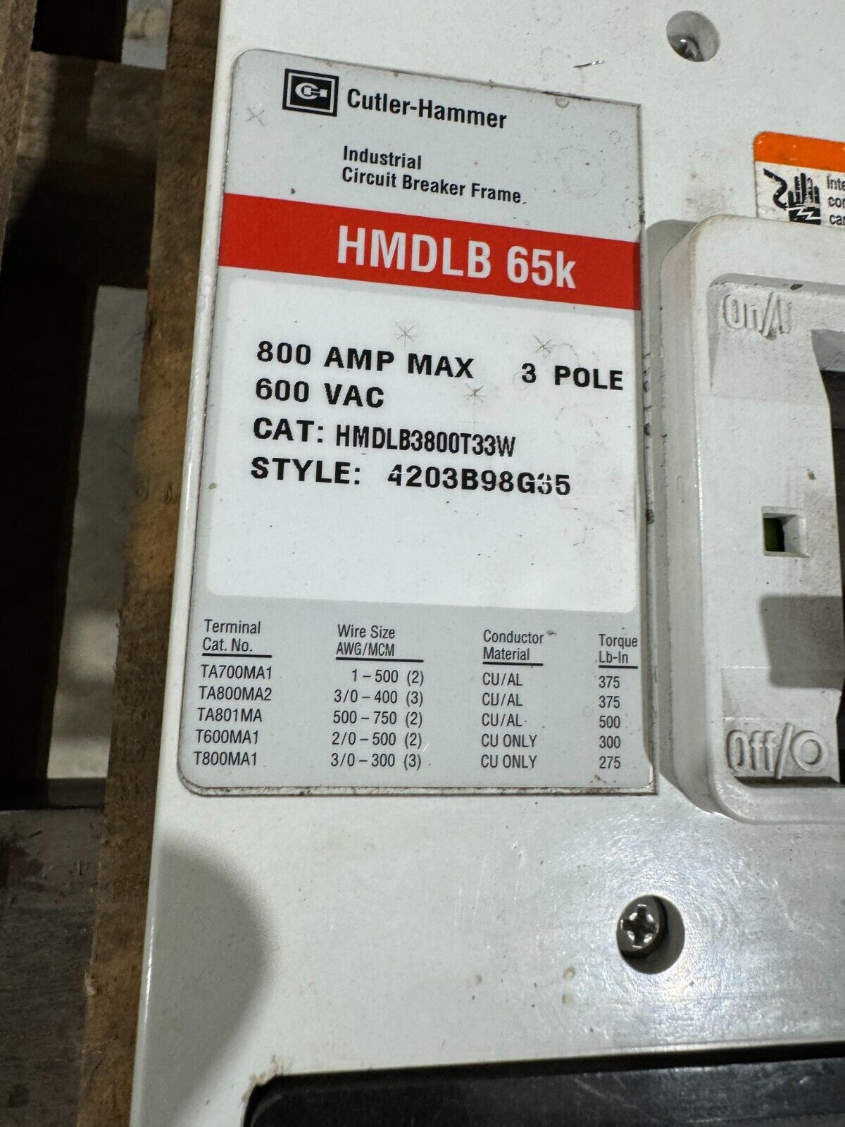 USED CUTLER-HAMMER 3 POLE 800AMP CIRCUIT BREAKER HMDLB3800T33W WITH MES3800LS