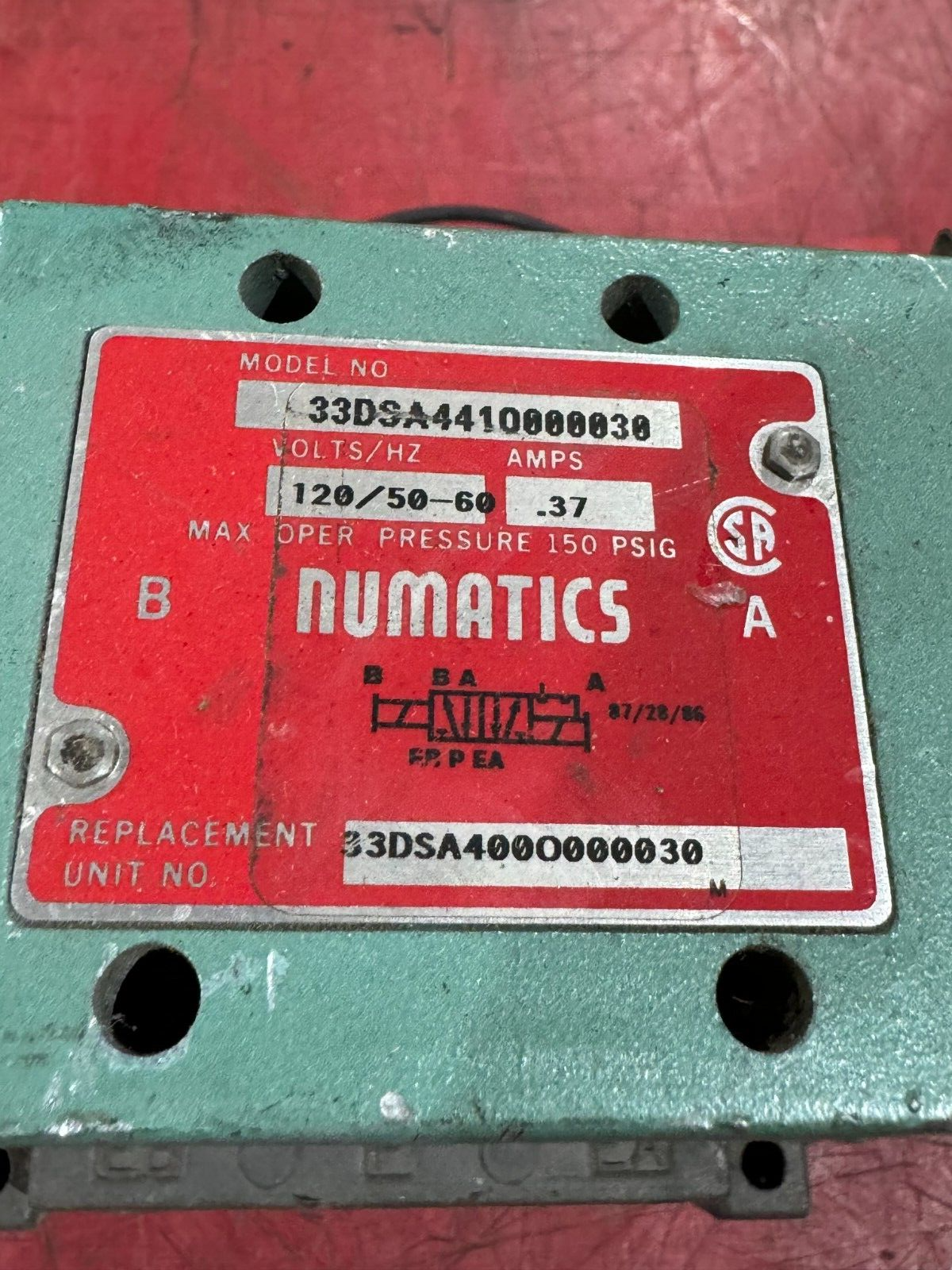 NEW NUMATICS 120V. PNEUMATIC SOLENOID VALVE 33DSA441O000030