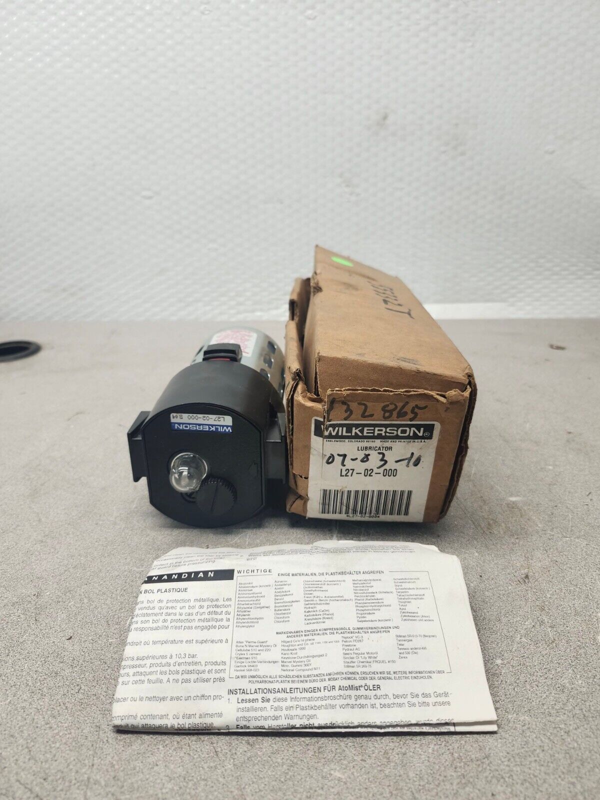 NEW IN BOX WILKERSON LUBRICATOR L27-02-000