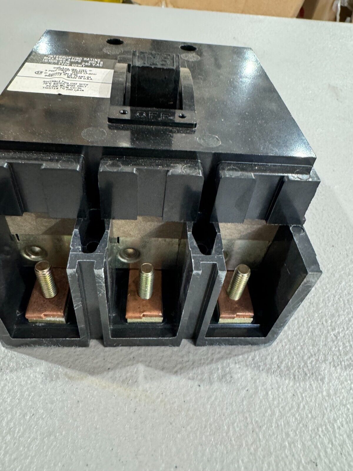 NEW NO BOX SQUARE D 3 POLE 125AMP CIRCUIT BREAKER Q2M3125MT