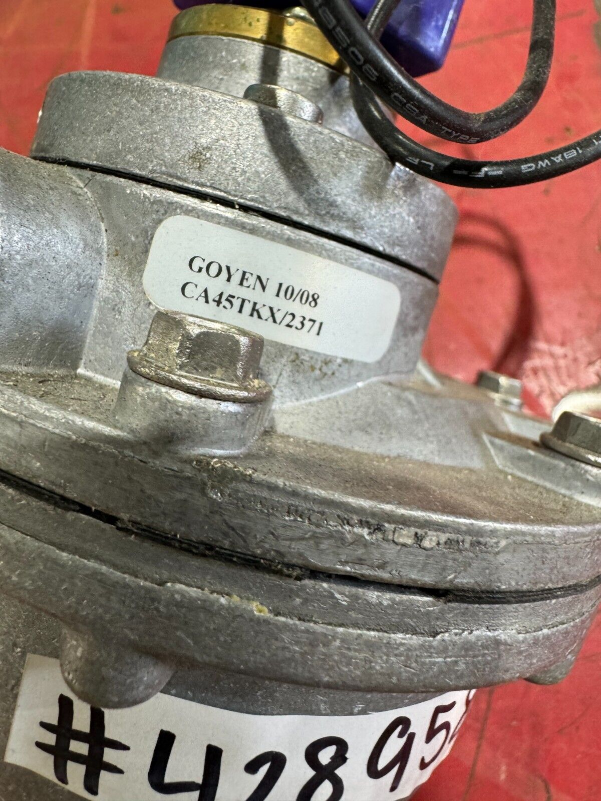 NEW GOYEN 1-1/2 " SOLENOID VALVE 120V. COIL CA45TKX/2371