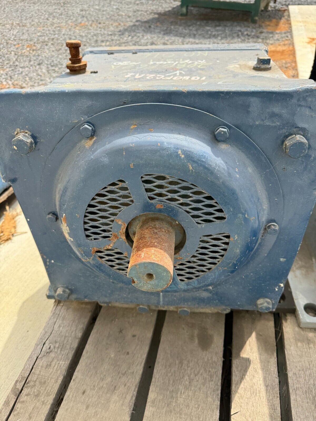 USED FALK ENCLOSED GEAR DRIVE SPEED REDUCER 93:1 RATIO 2080FC2A