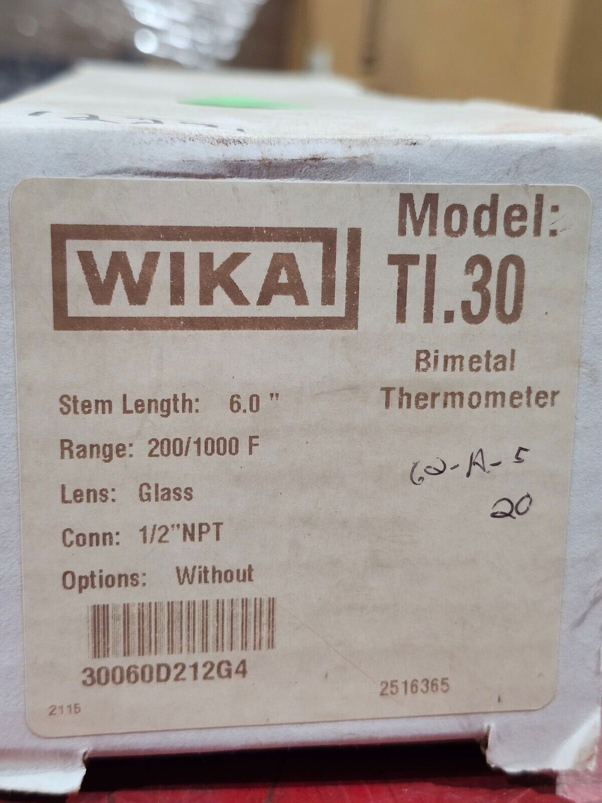 NEW IN BOX WIKA BIMETAL THERMOMETER TI.30