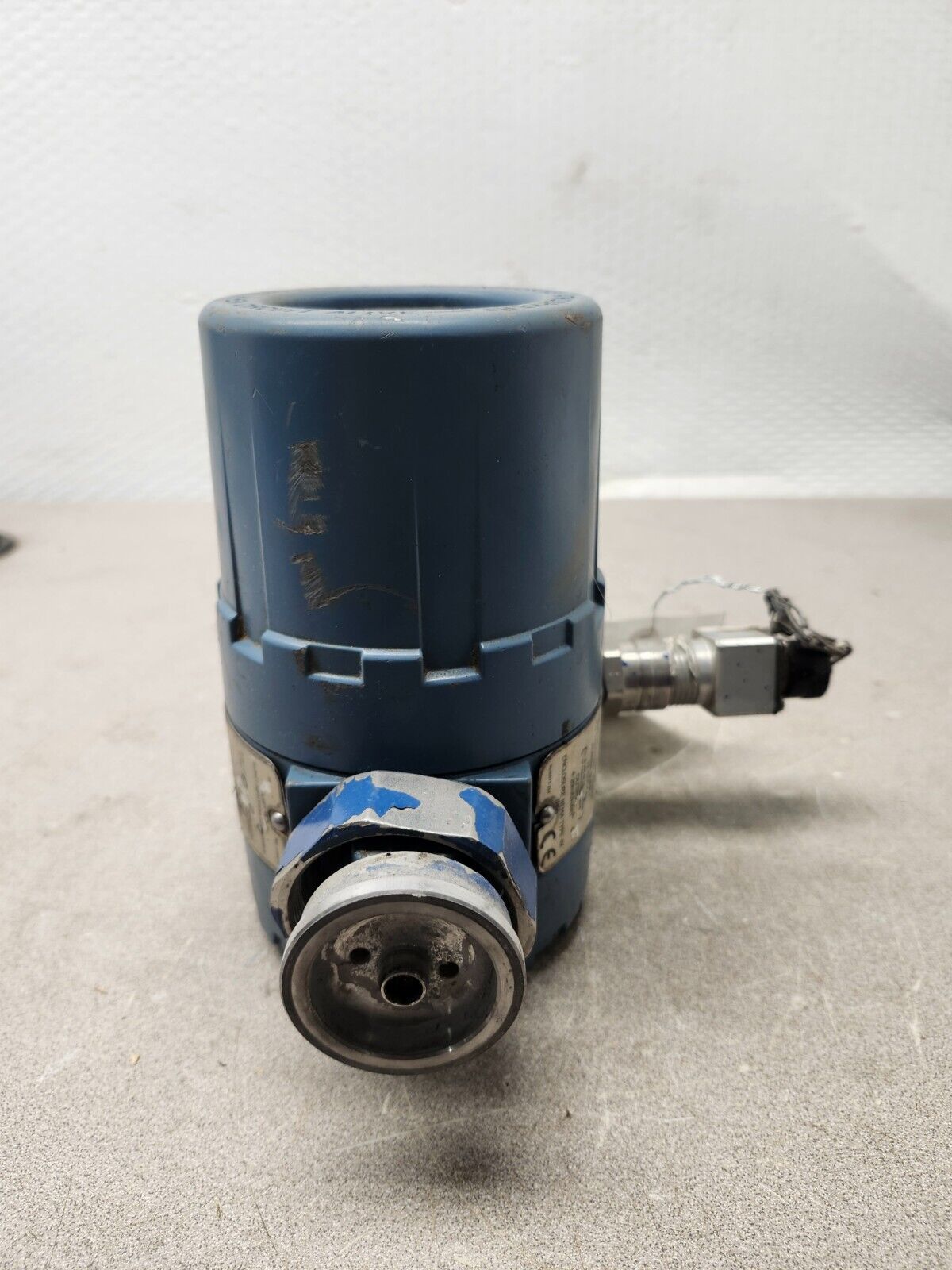 USED Rosemount Radar Level Transmitter 3301HA1S1V4AE3FORAE5M1