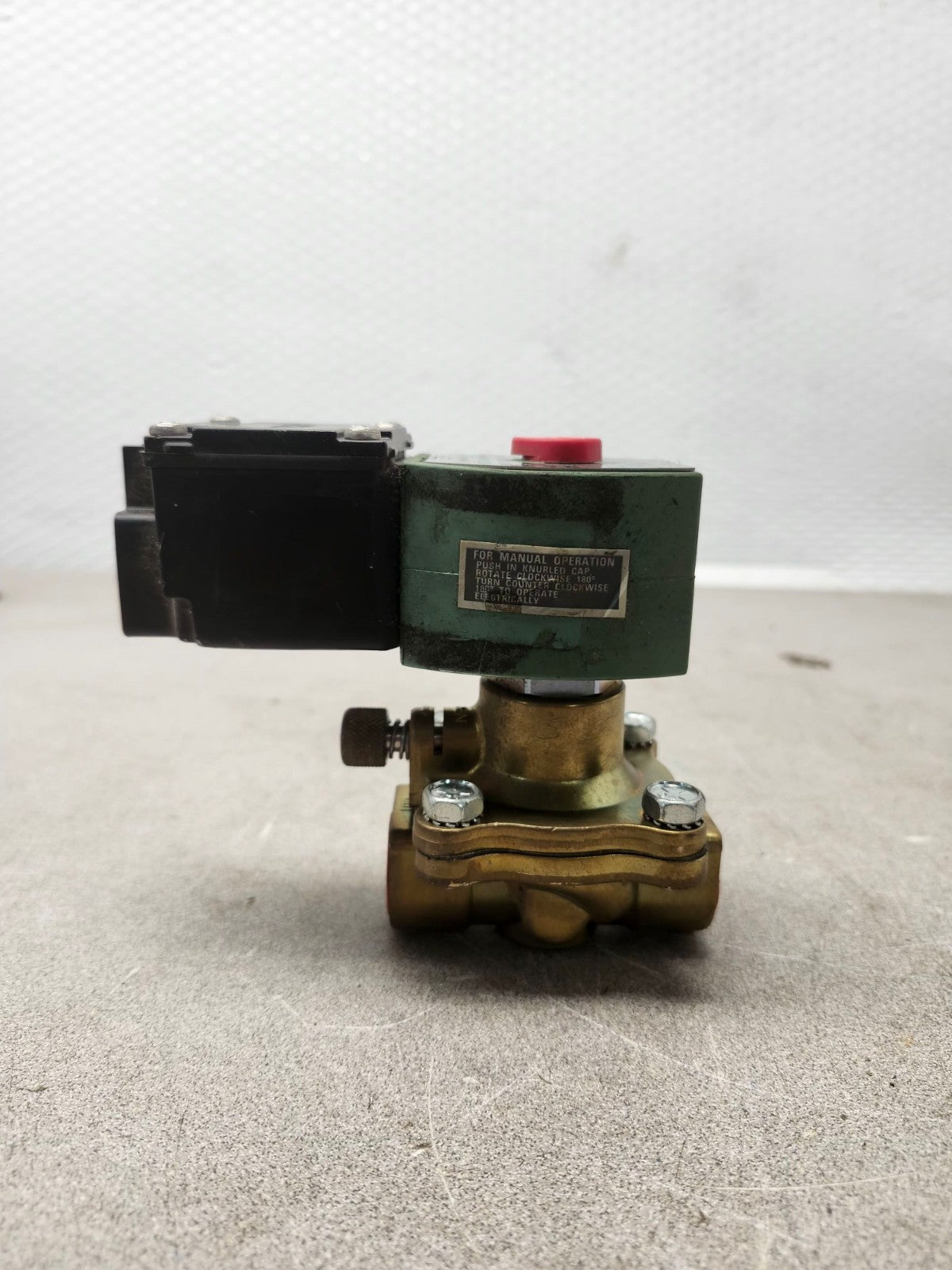 45180306