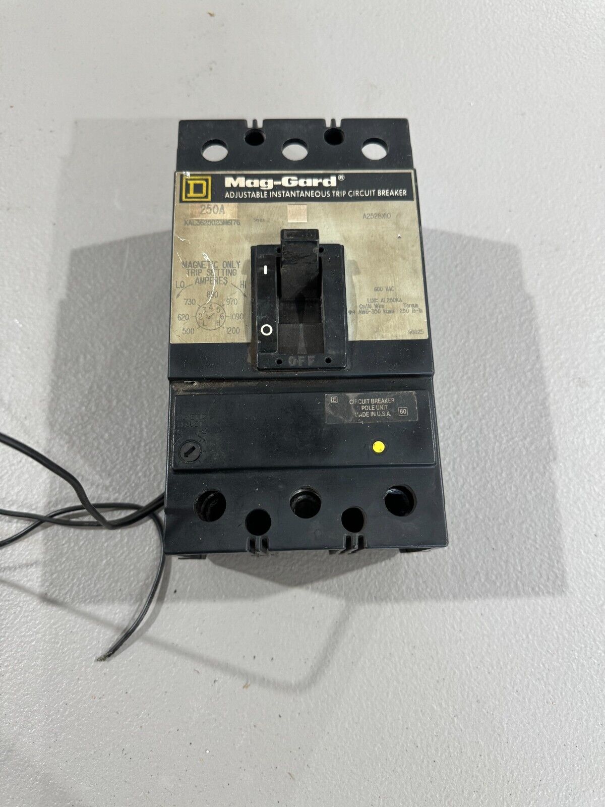 USED SQUARE D 3 POLE 250AMP MAG-GARD CIRCUIT BREAKER KAL3625023M6176