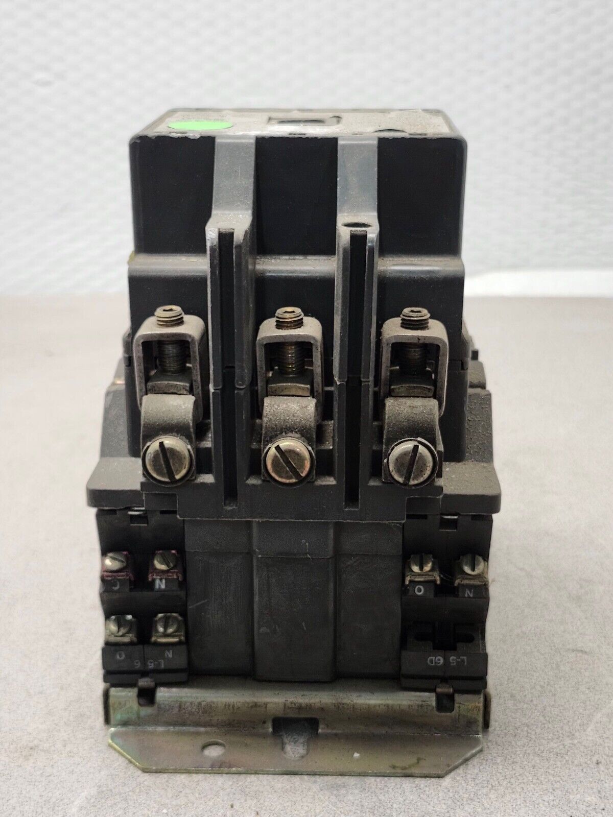 USED WESTINGHOUSE IXE 3 90A CONTACTOR 179C920G02 COIL 505C633G01 A201K3CA