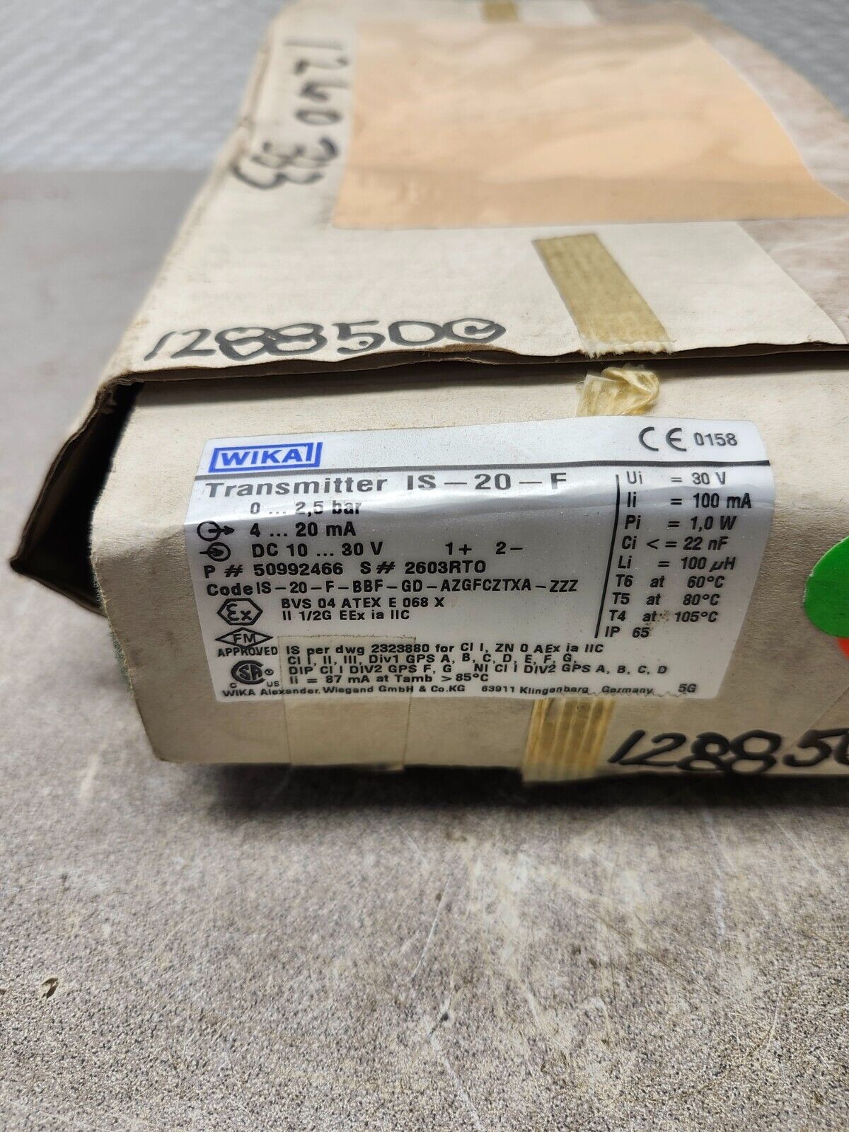 NEW IN BOX Wika Pressure Transmitter IS-20-F-BBF-GD-AZGFCZTXA-ZZZ