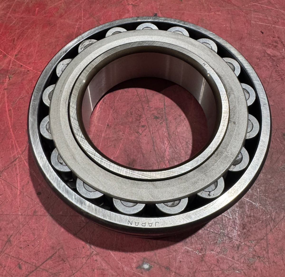 47560692