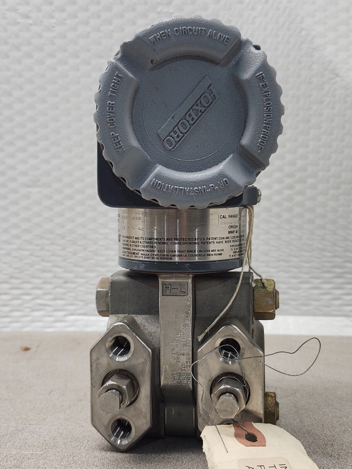 NEW FOXBORO PRESSURE TRANSMITTER IDP10-A22D21F-T