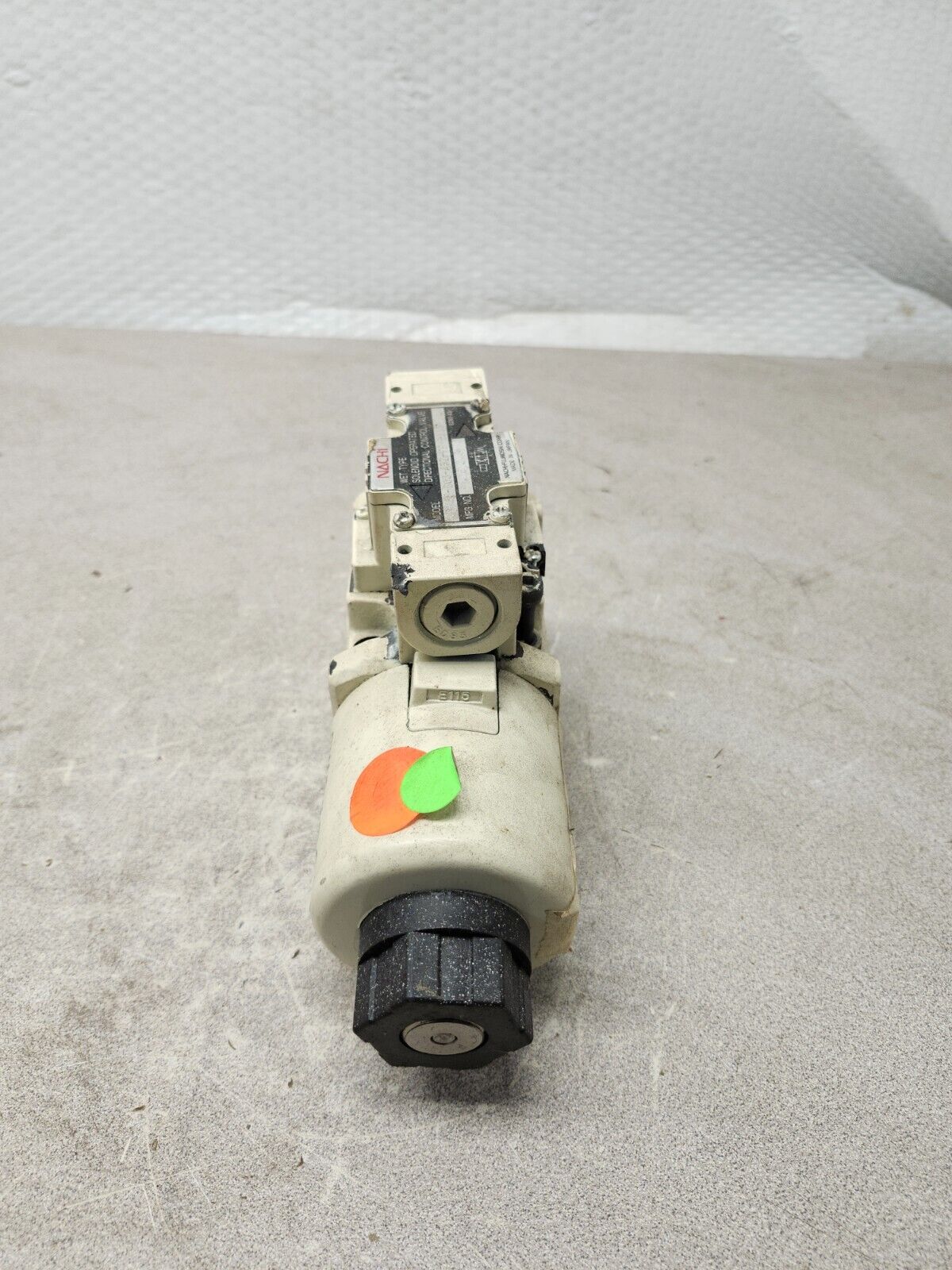 USED NACHI Hydraulic Directional Control Valve SS-G03-A3Z-FR-E115-E21