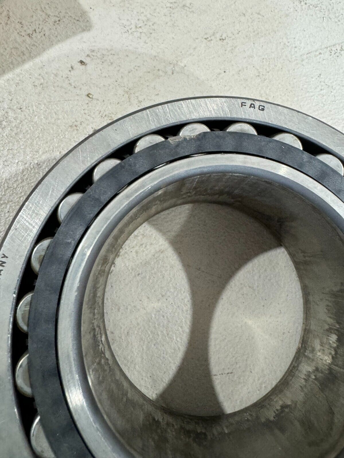 USED FAG SPHERICAL ROLLER BEARING 24122ES.TVPB.C3