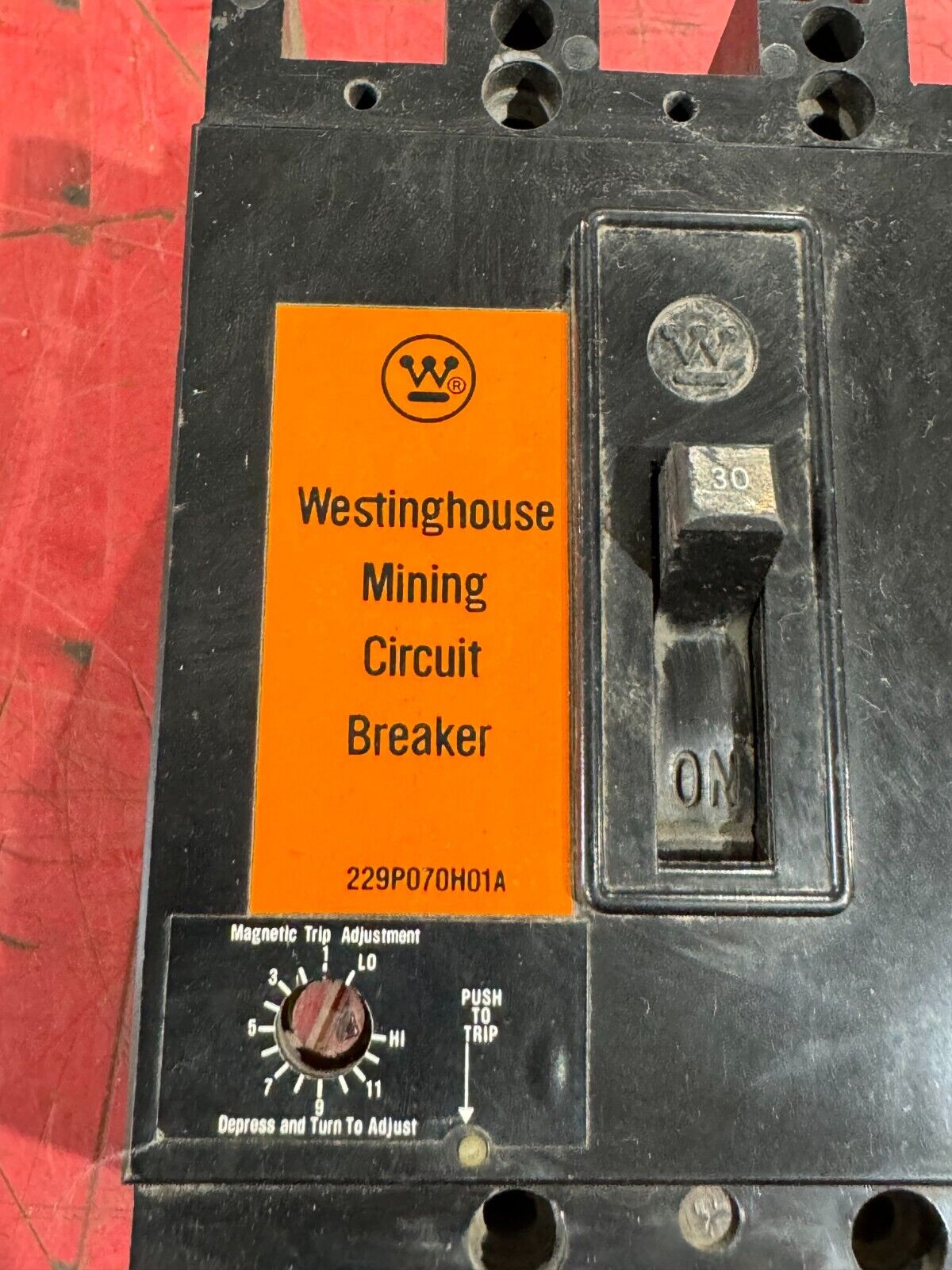 USED WESTINGHOUSE 30AMP MINING CIRCUIT BREAKER 229P070H01A AB DE-ION 1366D21G08