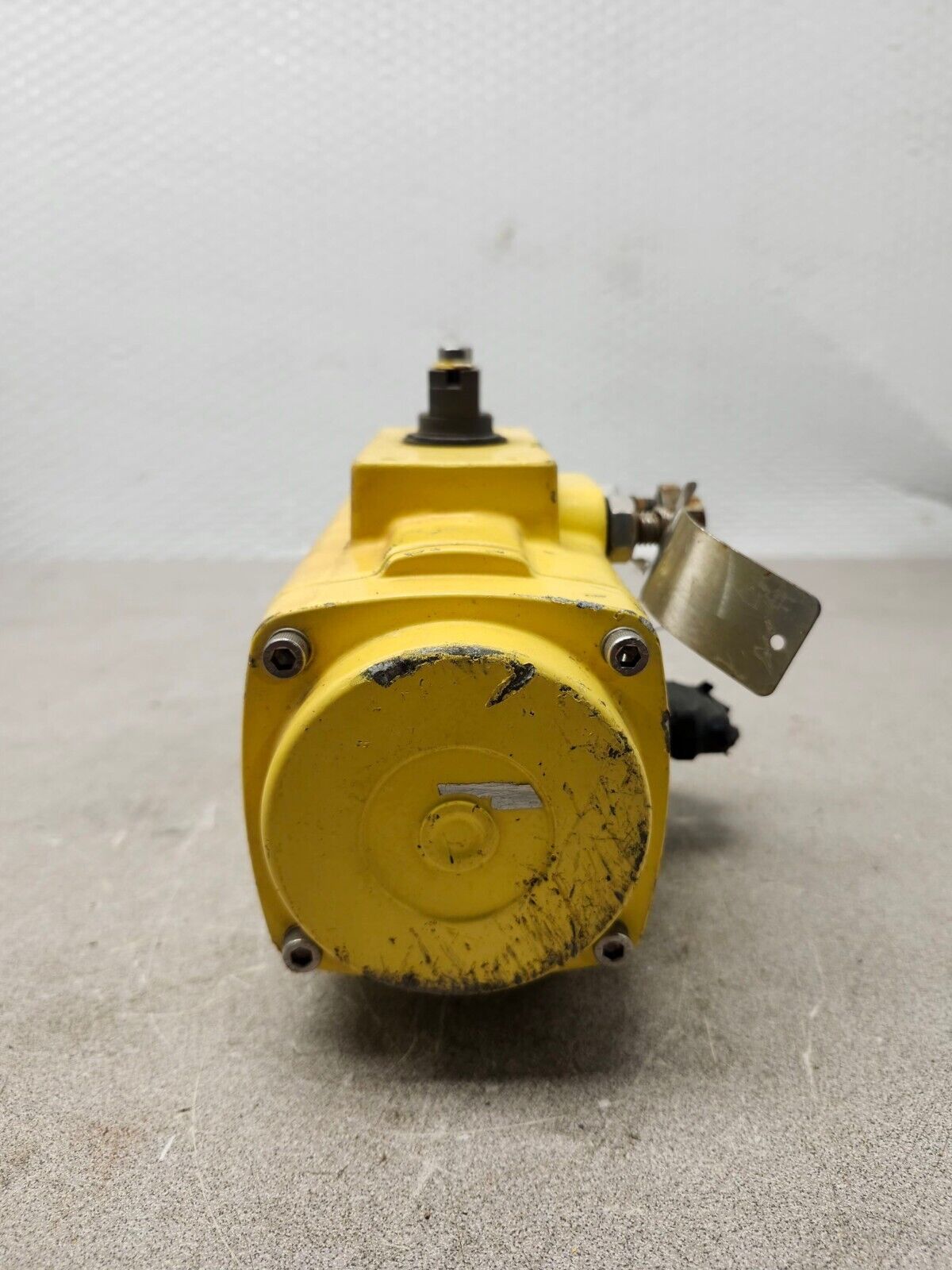 USED APOLLO VALVES ACTUATOR A0065U 383721038