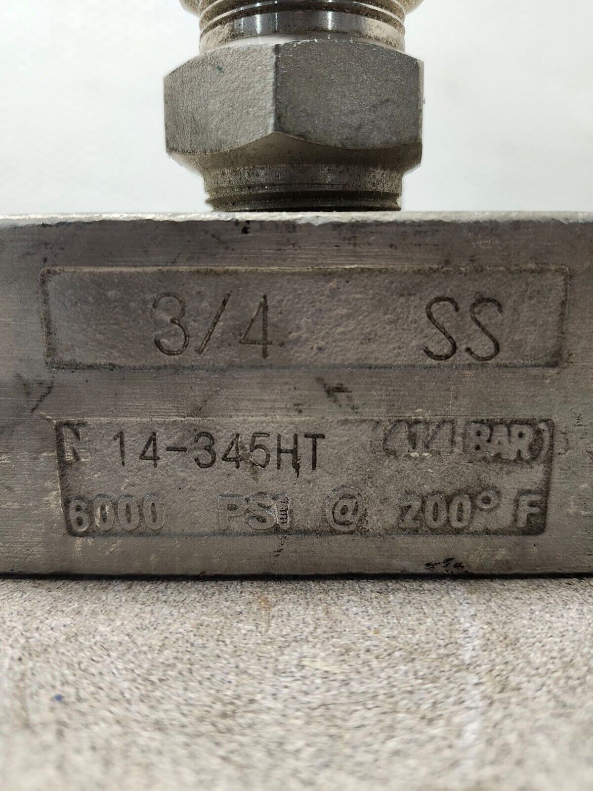 NEW SS NEEDLE VALVE  3/4" 6000 PSI N14-345HT