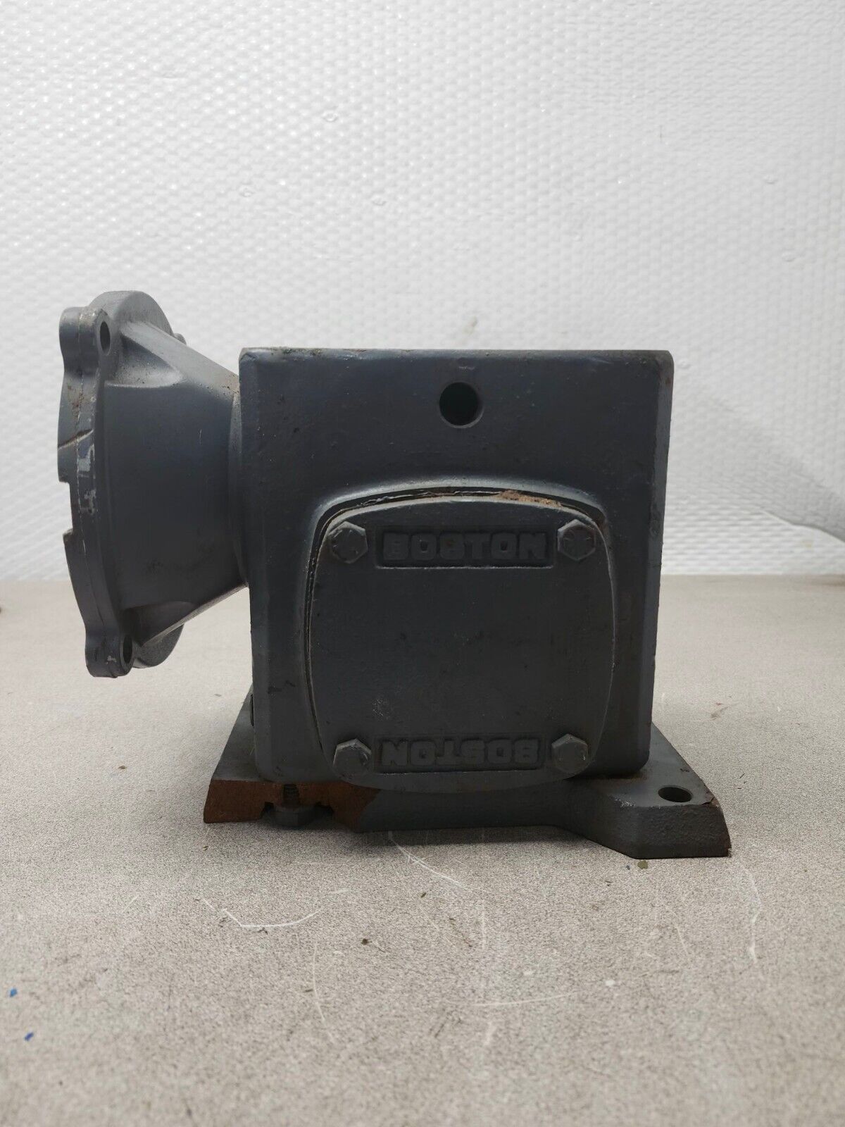 USED BOSTON GEAR Speed Reducer: 60, 29 RPM F721B0TB5G1