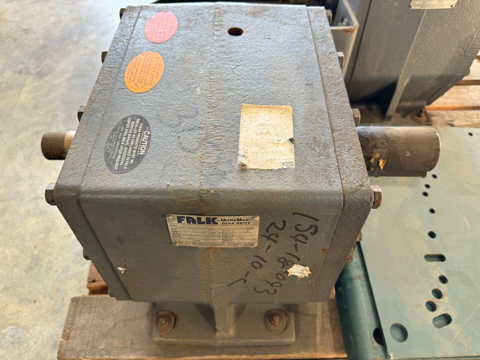 UNUSED SURPLUS FALK ULTRAMAX GEAR DRIVE SPEED REDUCER 6.147 RATIO RK2050F 2A