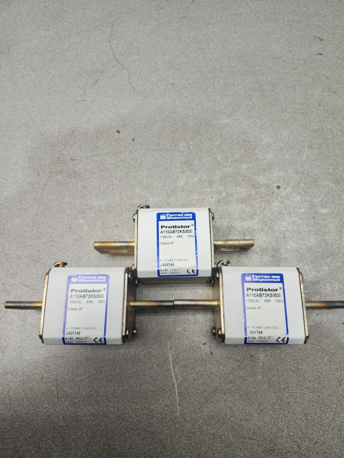 NEW IN BOX QTY 3 FERRAZ SHAWMUT FUSE 500A 1100V J301745