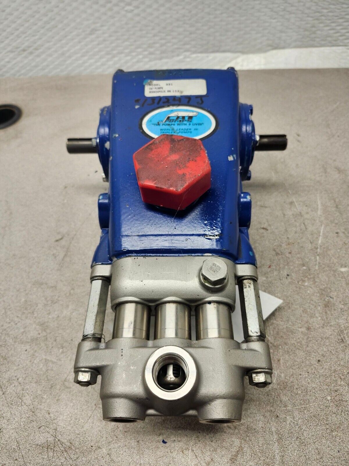 USED CAT PUMPS PISTON PUMP 331