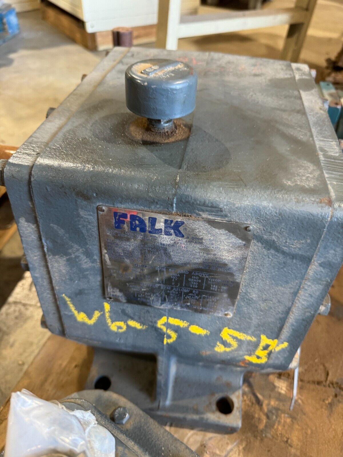 UNUSED SURPLUS FALK ULTRAMAX GEAR DRIVE 16.83 RATIO REDUCER RK2040F 2A