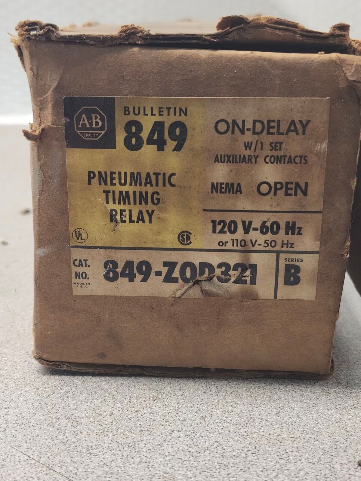 NEW IN BOX ALLEN-BRADLEY PNEUMATIC TIMING RELAY 849-Z0D321 SERIES B