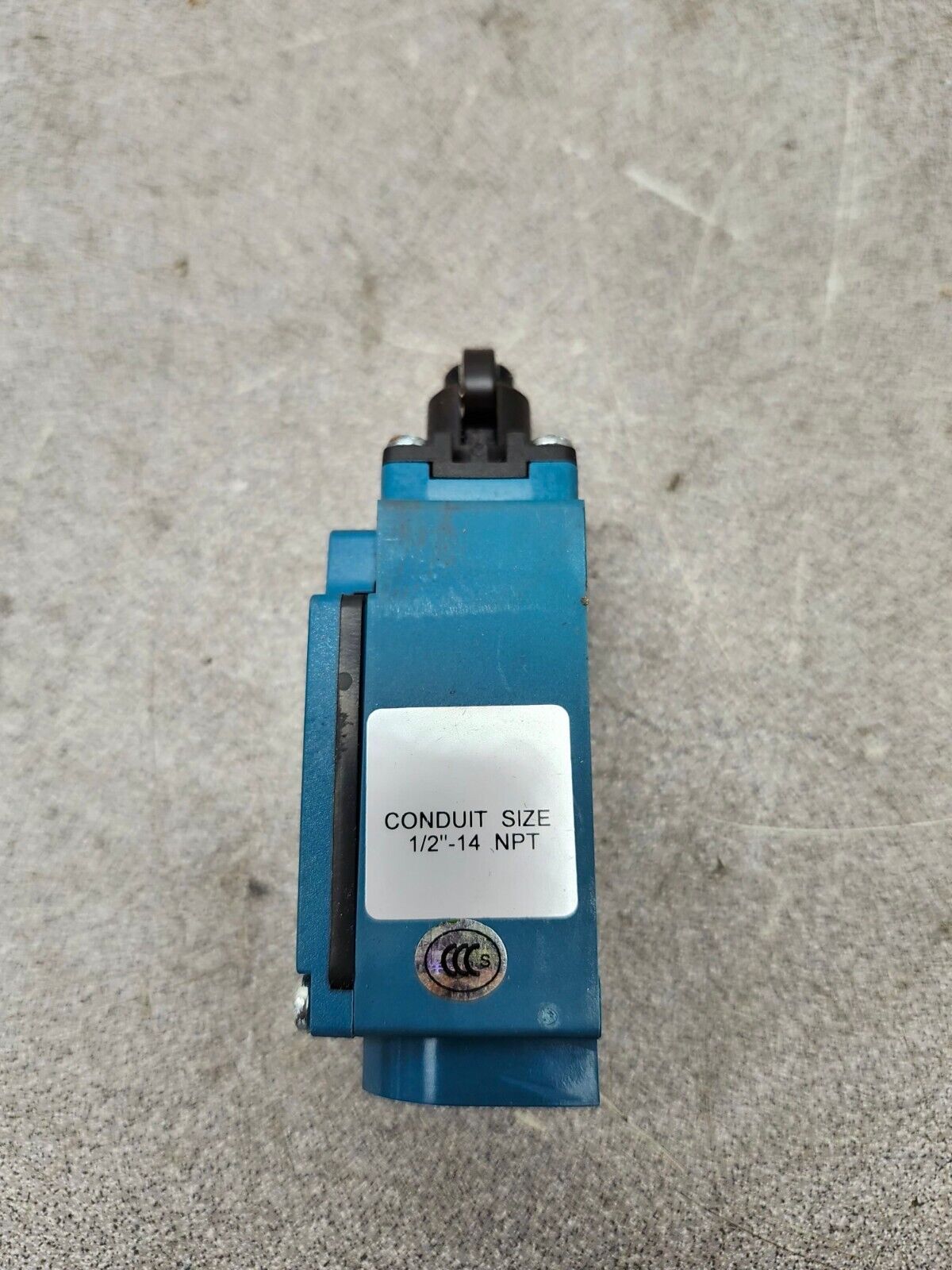 NEW IN BOX HONEYWELL LIMIT SWITCH GLDA01C