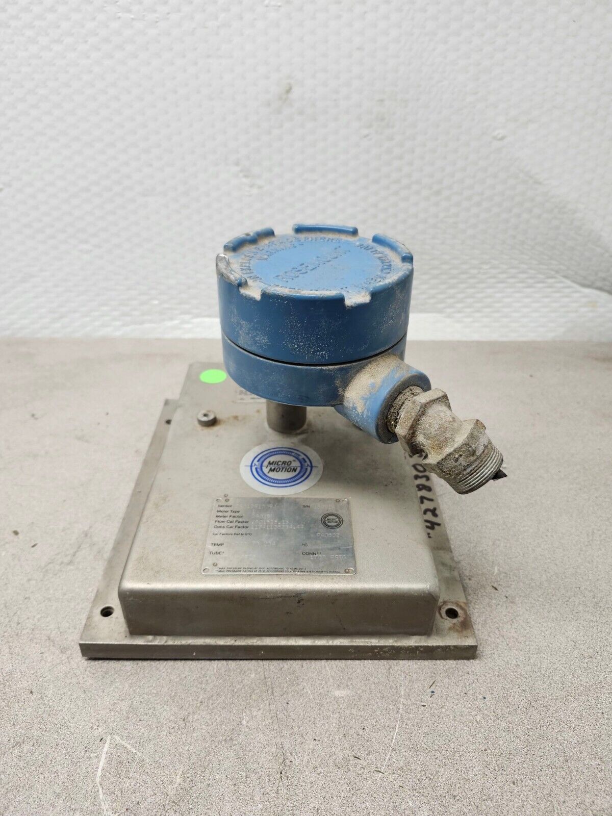 USED MICRO MOTION MASS FLOW SENSOR TRANSMITTER DS012S100SU