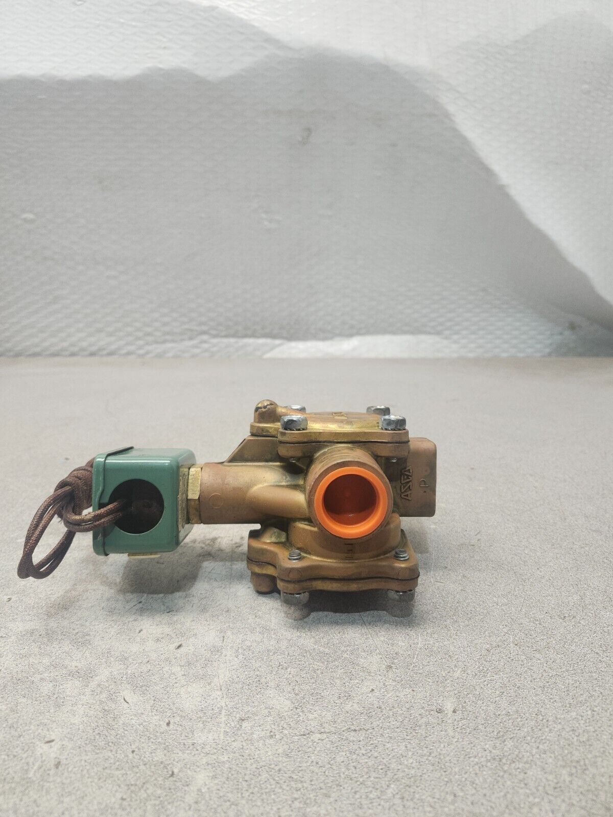 NEW NO BOX ASCO Solenoid Valve HC8316A76