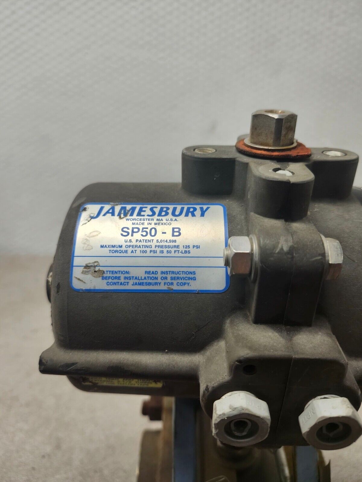 USED Jamesbury Pneumatic Actuator Stainless Steel ball valve SP50-B