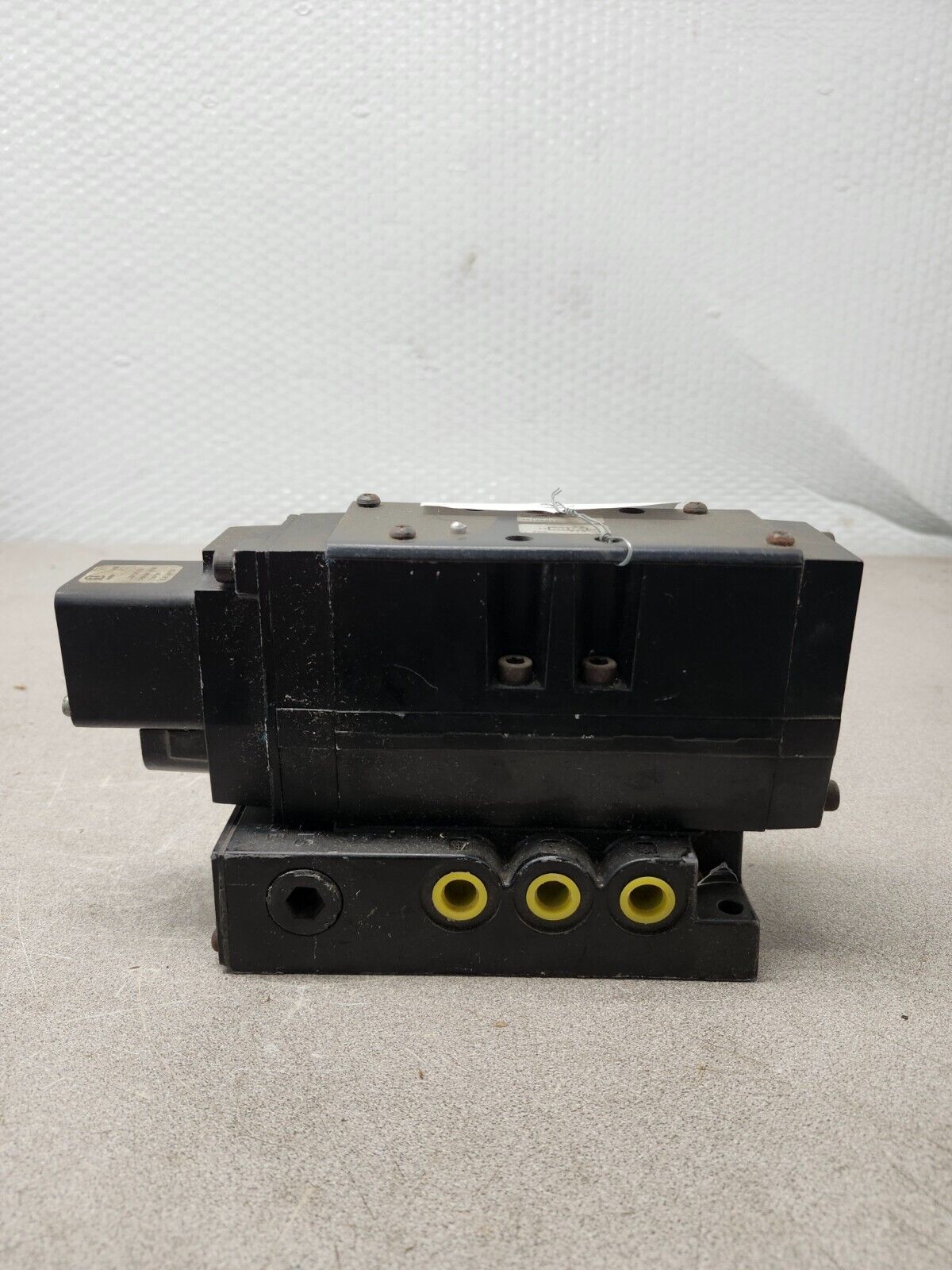 NEW PARKER SOLENOID VALVE 4510BD10AAAE53