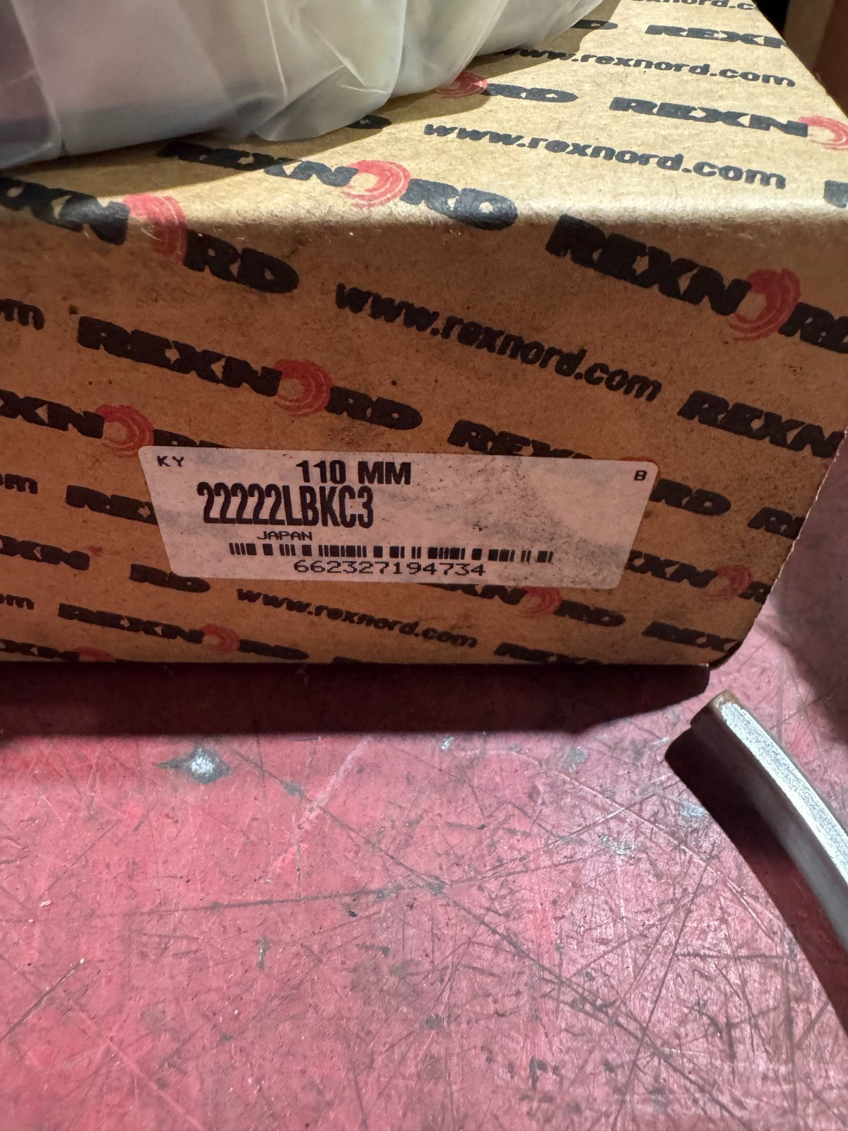 47560678