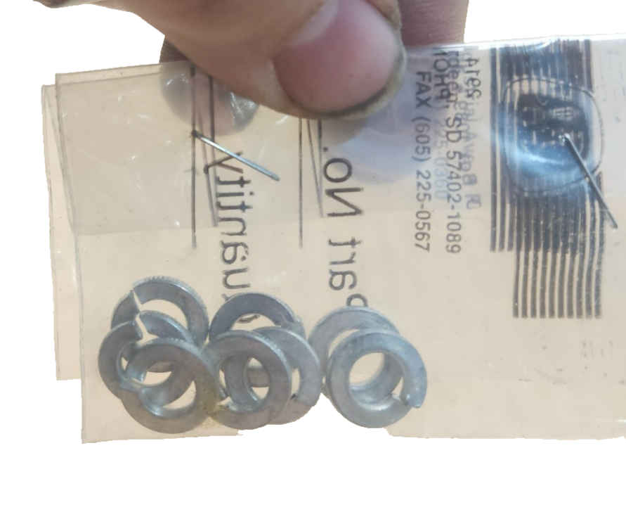 47165389