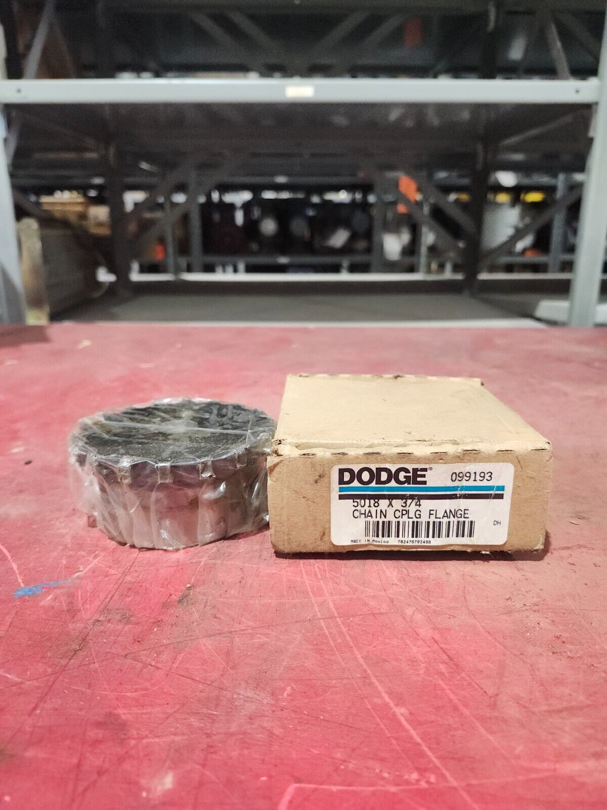 NEW IN BOX DODGE CHAIN CPLG FLANGE 5018 X 3/4 099193