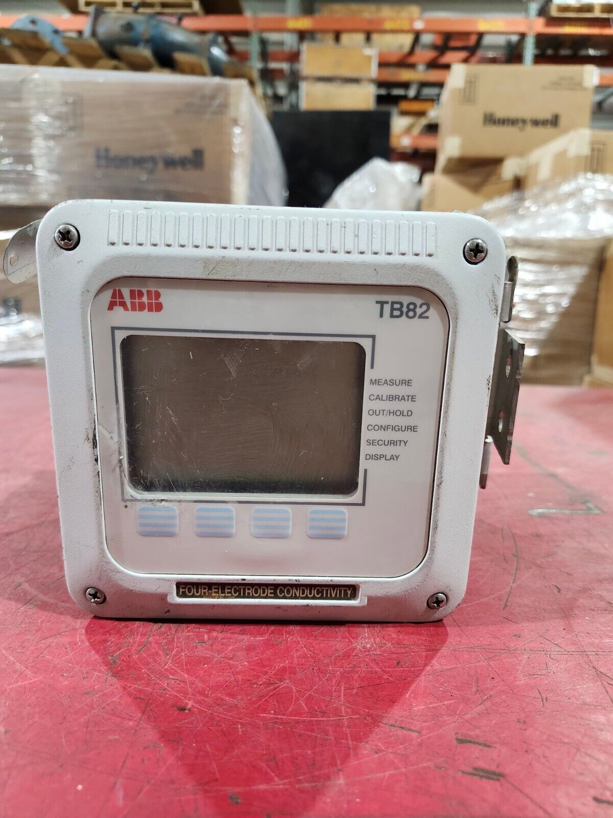 USED ABB CONDUCTIVITY TRANSMITTER TB82EC2110