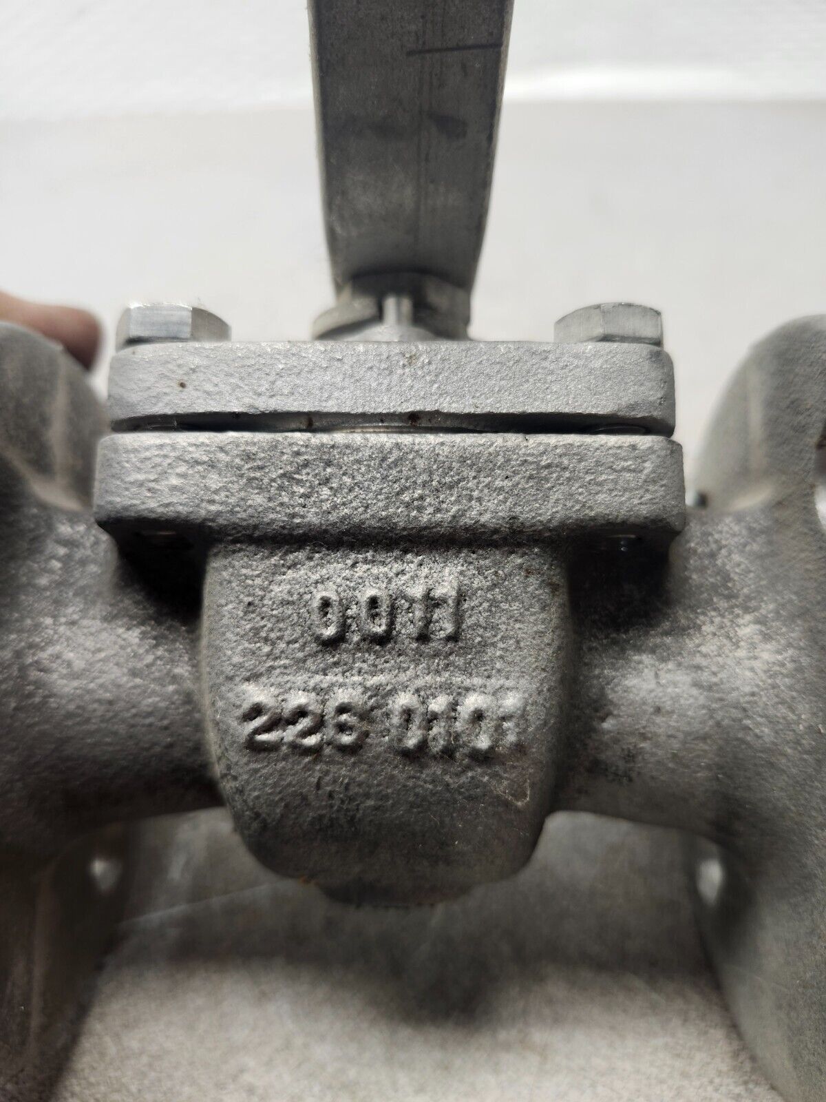 USED HILLS-MCCANNA Ball Valve Stainless Steel 1-150 CF8M 00112260101