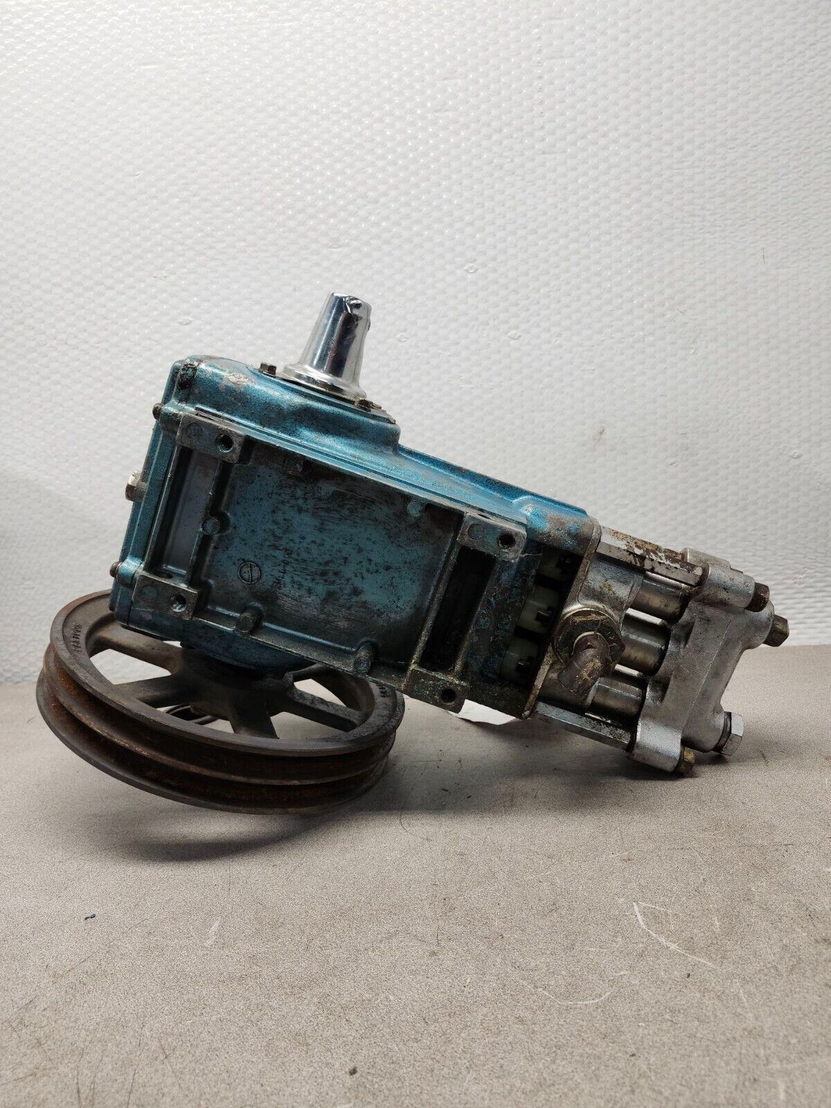 USED CAT PUMPS 10 FRAME 1200 P.S.I MODEL 620